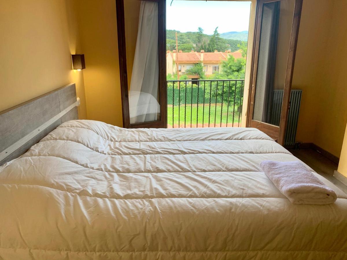 Hotel Fiesta Mega Only Adults Darnius Bagian luar foto